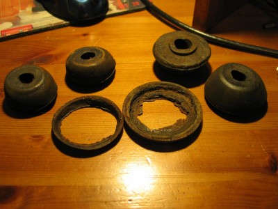 Radius arm bush cups
