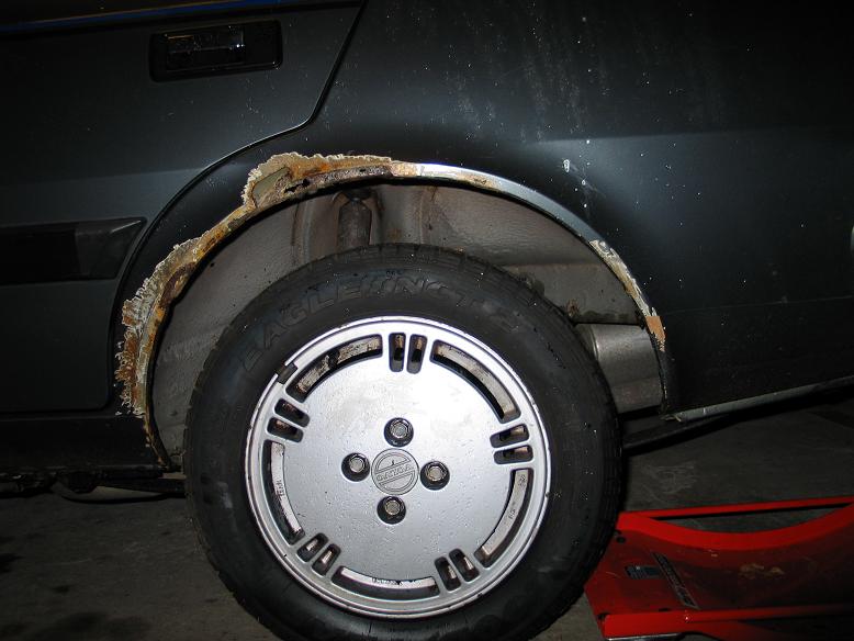 Rear arch GLE saloon